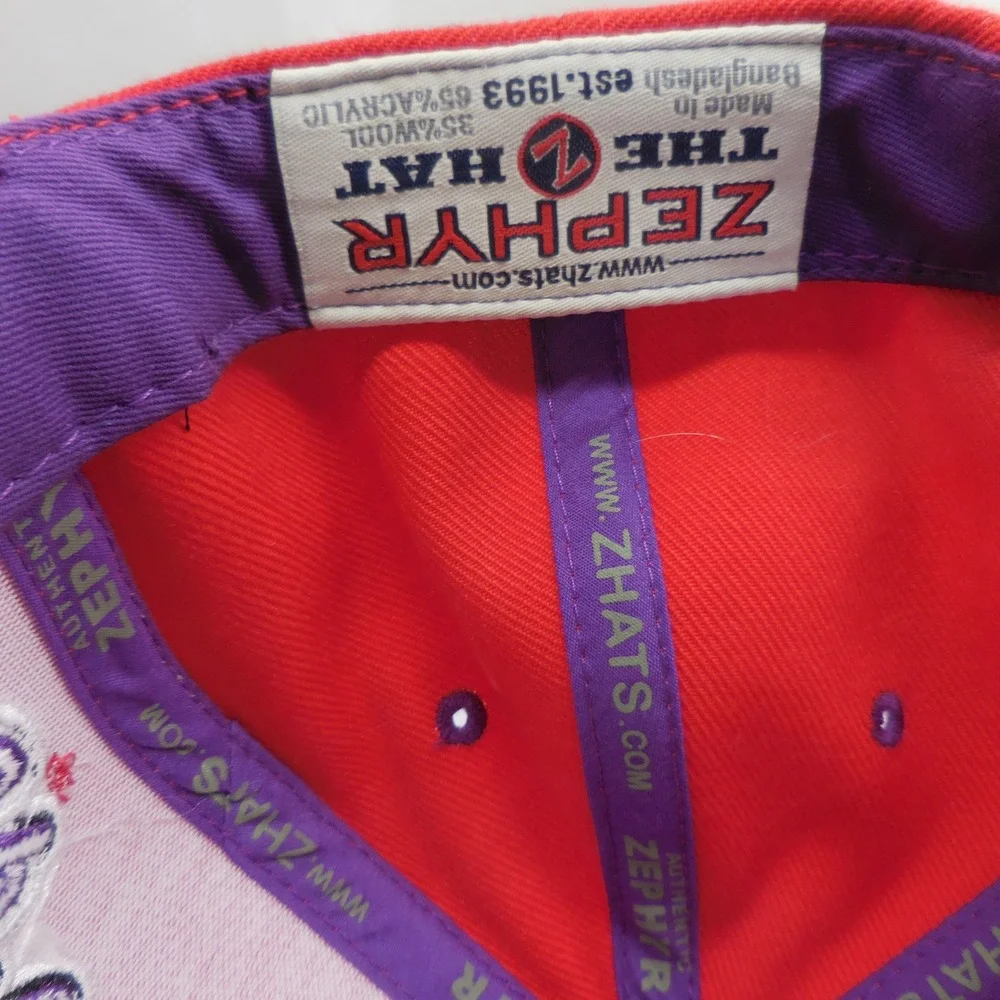 Zephyr Nebraska Huskers Snapback Hat Red‎ Purple Script Logo Flat Brim Cap Mens